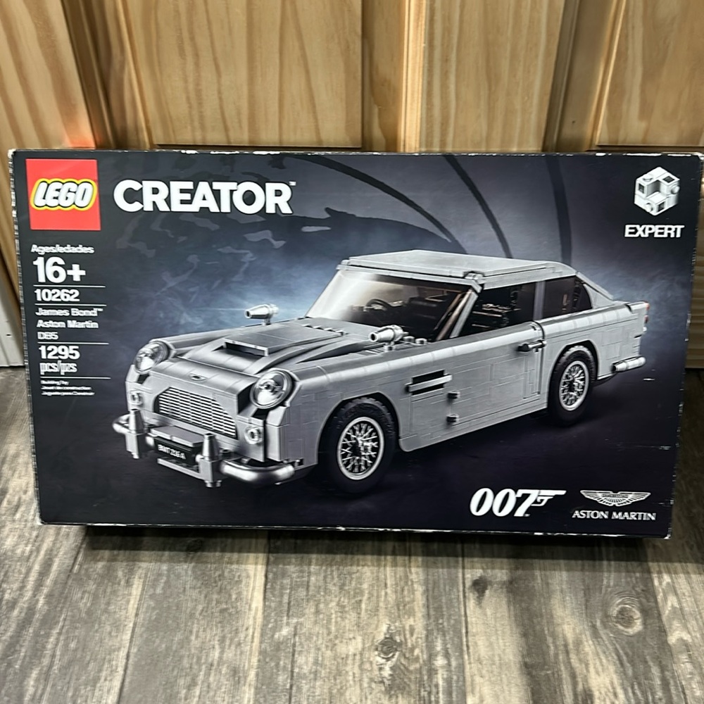Lego Creator Aston Martin 10262